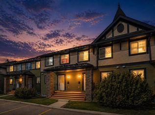 140 S Sagewood Blvd SW #504, Airdrie, AB T4B0J1