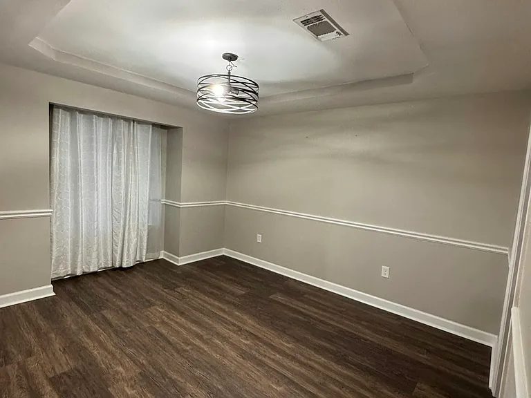 237 Dominica Cir E — Photo 2