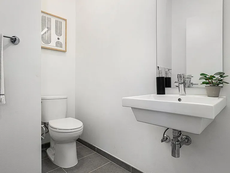 7410 Kercheval Ave #201 — Photo 20