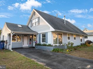 218 Somerset Dr, Willingboro, NJ 08046