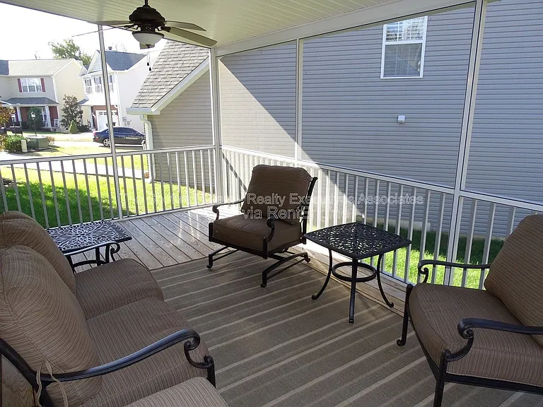308 Java Way — Photo 18