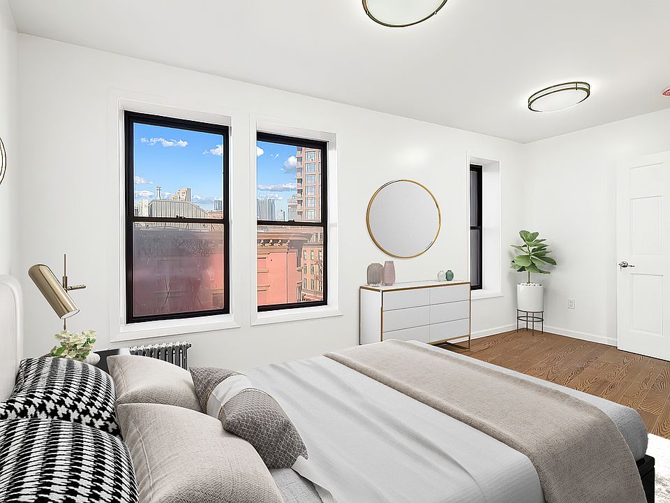 1st image of 55 Greenwich Ave APT 2