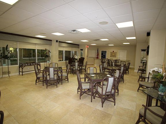 5th image of 4 Oceans West Blvd APT 504A