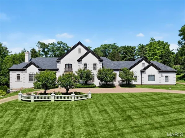 13309 Buckland Hall Rd, Saint Louis, MO 63131