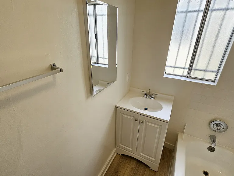 463 1/4 N Boylston St #463-1/4 — Photo 15
