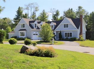 9 Wisteria Cir, Falmouth, ME 04105