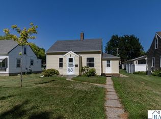 921 S Jefferson St, New Ulm, MN 56073
