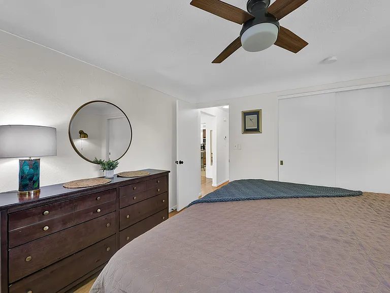 609 N Roosevelt St — Photo 13