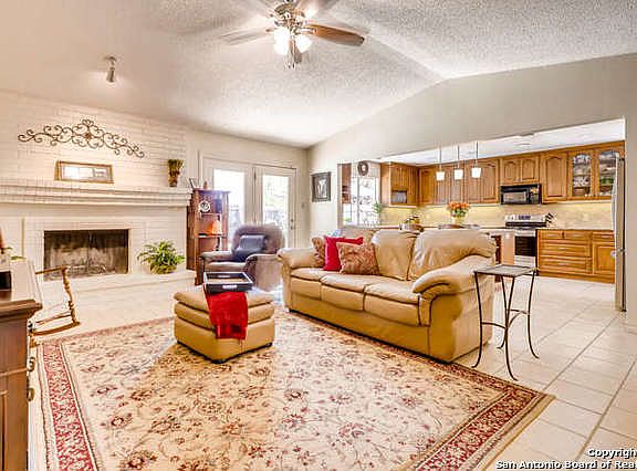 4th image of 12234 Ecksminster St