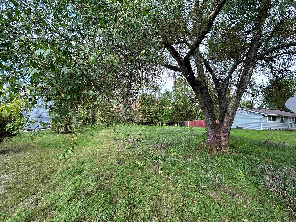 1st image of 1502 Minns Dr