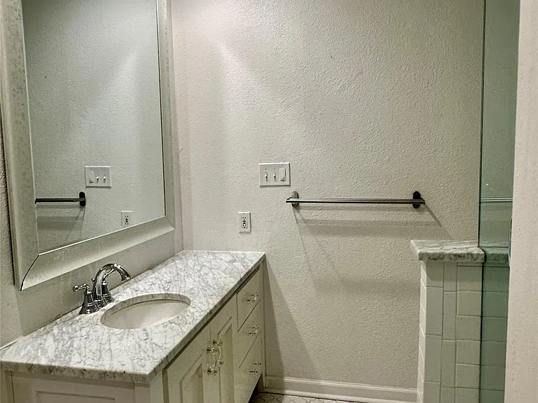 1509 Vine St — Photo 18