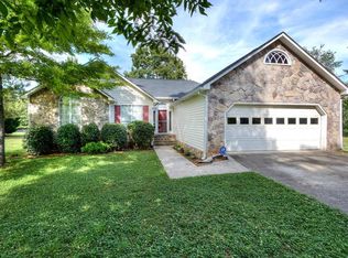 734 Ward Mountain Rd, Kingston, GA 30145