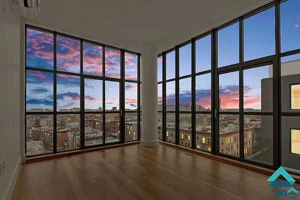 Rented by EXR | media 24