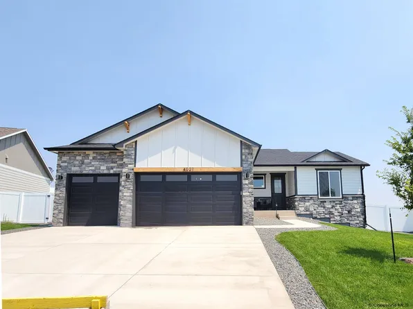 4021 Farthing Rd, Cheyenne, WY 82001
