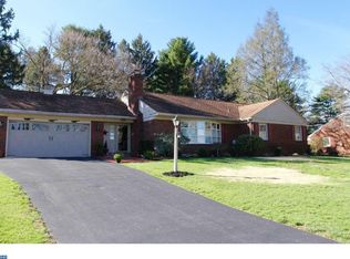 447 Collins Dr, Springfield, PA 19064