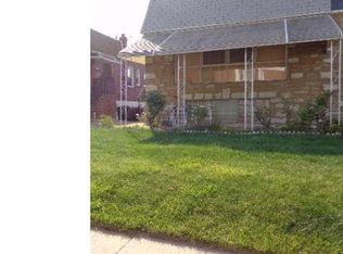 7520 Alma St, Philadelphia, PA 19111