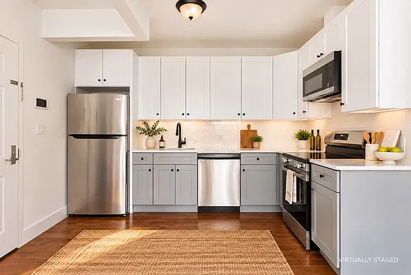 Kitchen, photo 1