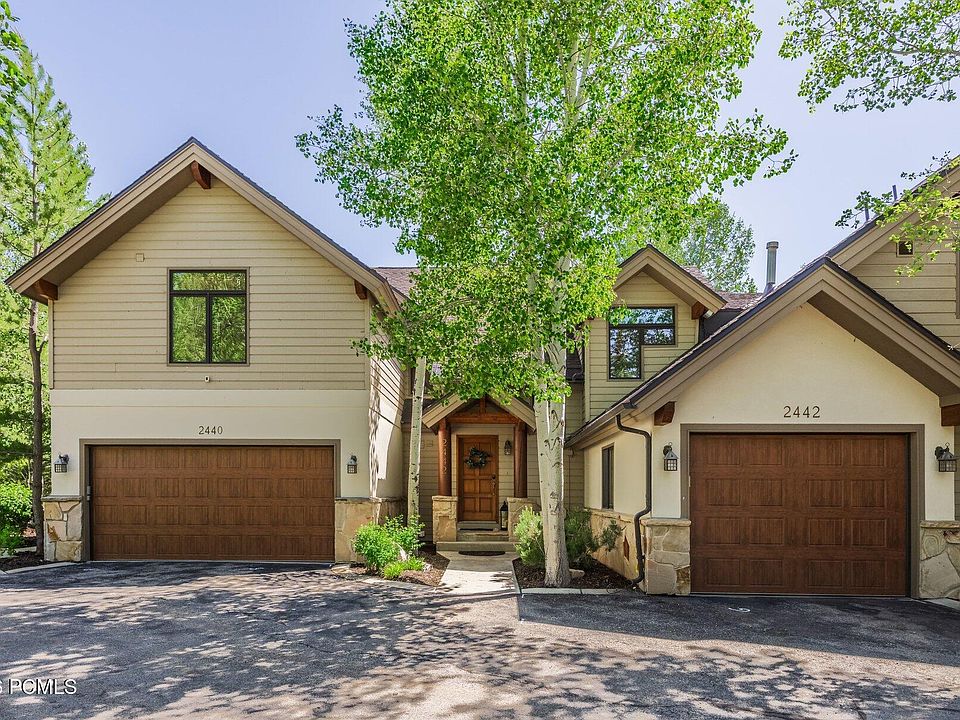 1st image of 2442 Deer Lake Dr