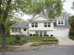 10 Carole Ct, Severna Park, MD 21146