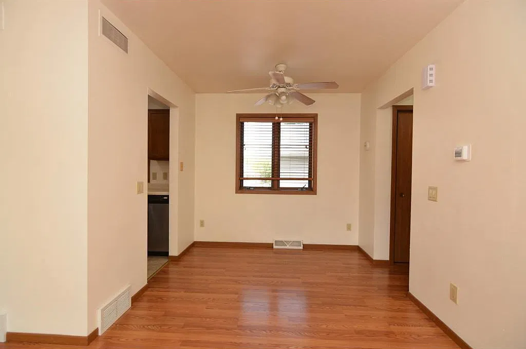1 bed, 700 sqft, $1,325 — Photo 3