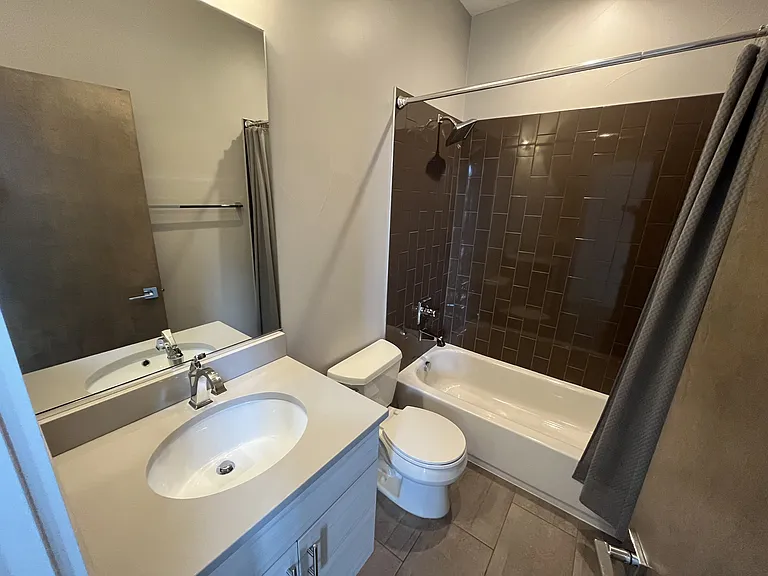 3220 W 18th Ave — Photo 17