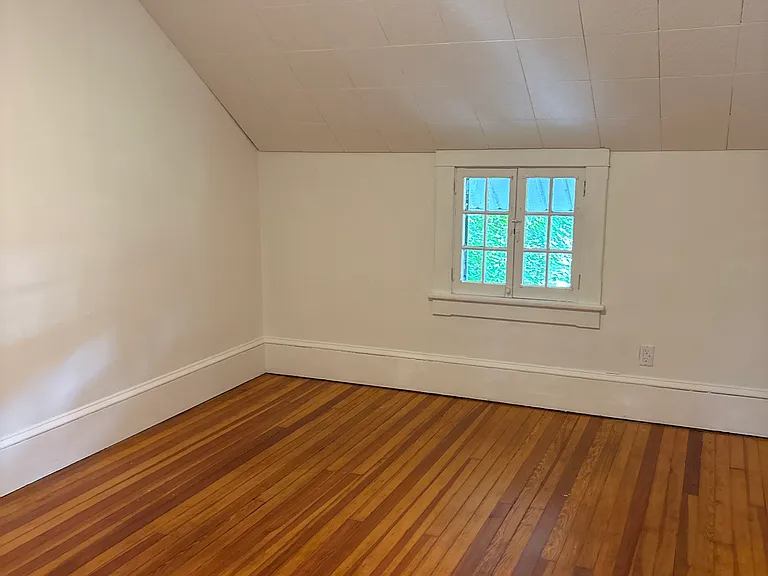 328 E Bishop St #2 — Photo 8