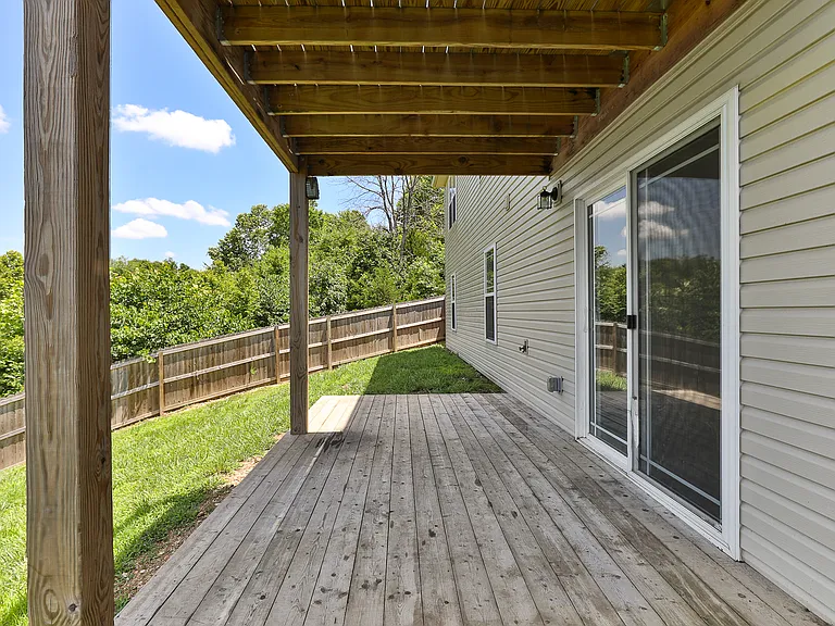 106 Whispering Meadows Pkwy — Photo 22