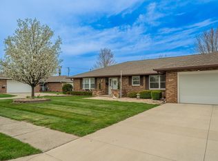 647 Candlewood Dr, Marion, IN 46952