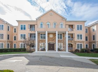 2304 Clinton Ln BLDG wilso #2304, Rockaway Twp., NJ 07866