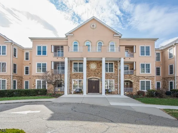 2304 Clinton Ln BLDG wilso #2304, Rockaway Twp., NJ 07866