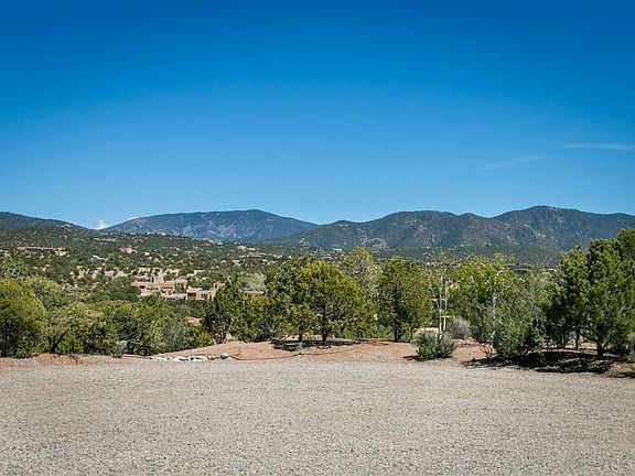 2nd image of 373 Calle Colina