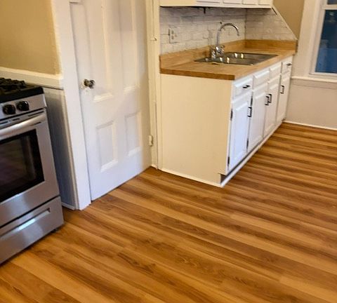 4th image of 232-234 Nehathan St #2