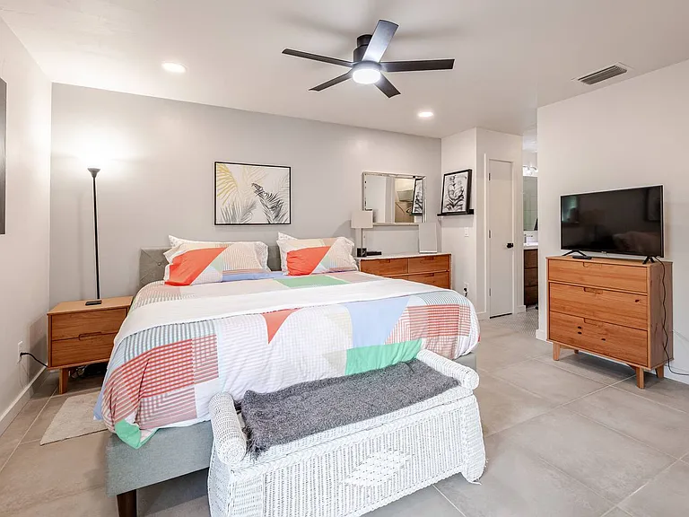 1203 San Bernardo Rd — Photo 35