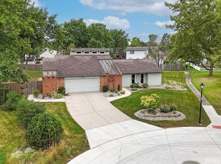 3433 Chelmsford Pl, Fort Wayne, IN 46815