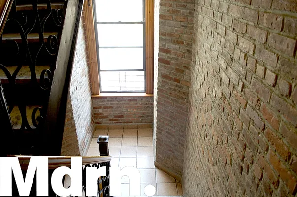 Rented by Mdrn Residential | media 27