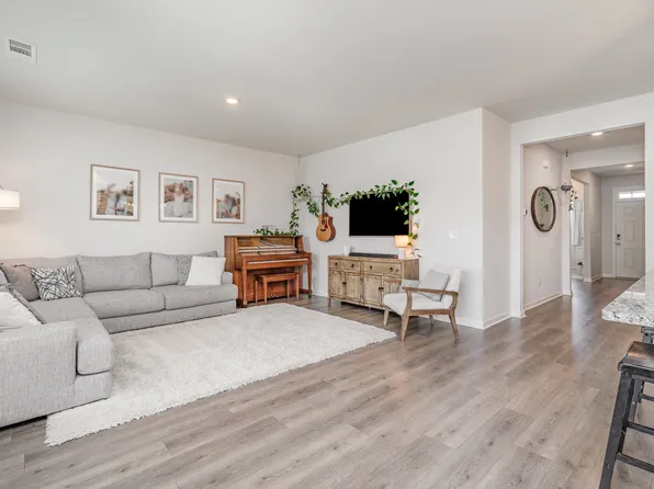 276 Addison Ave, Chapel Hill, TN 37034