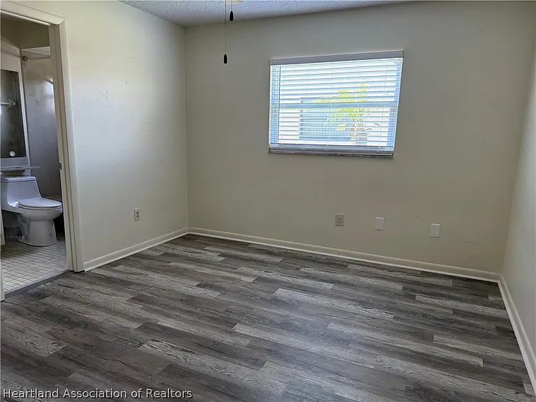 3801 Perugia Ave — Photo 9