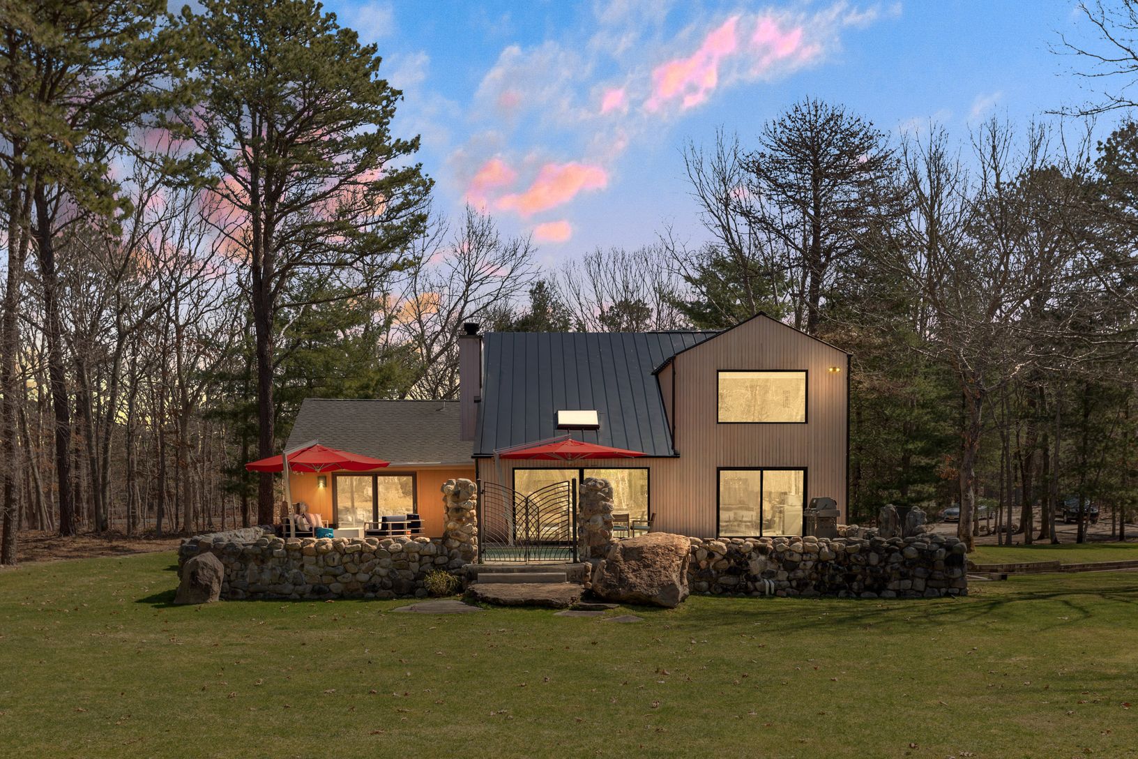  Evening back view