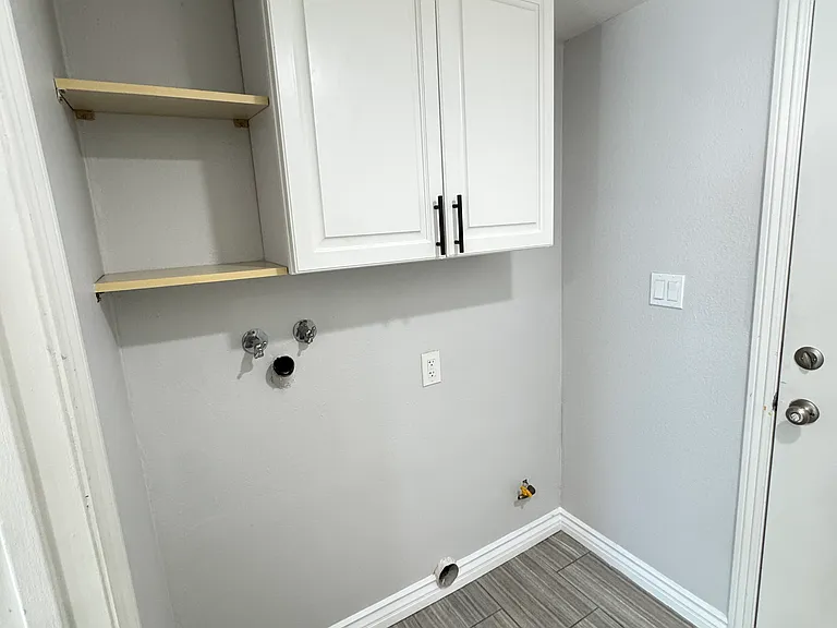 1351 Christobal Ln — Photo 10