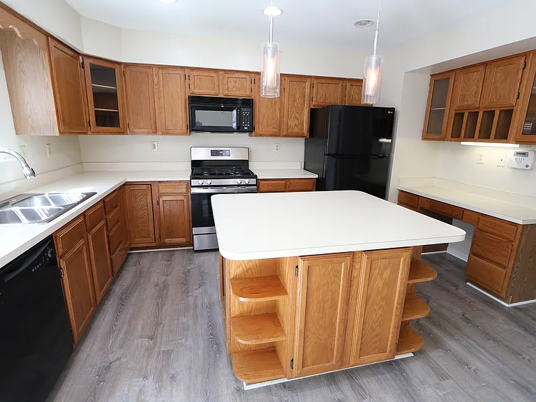 5506 Irish Lord Pl — Photo 12