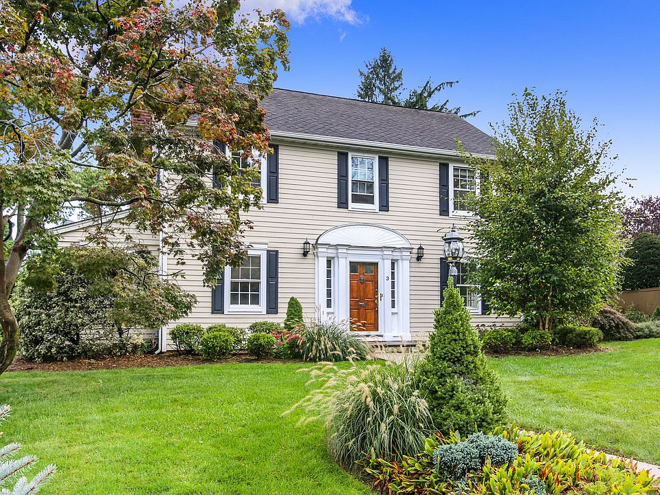 3 Meadow Rd Harrison, NY 10528 (02 of 25).jpg