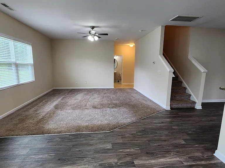 5002 Houndscroft Rd — Photo 4