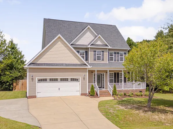 8104 Hartwood Glen Cir, Willow Spring, NC 27592