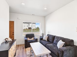 172 N 400 W #8, Tremonton, UT 84337