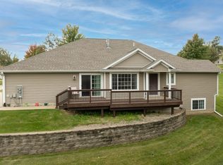 3504 Pioneer Ave SE, Cedar Rapids, IA 52403