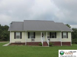 915 Gaines St, Sardis City, AL 35956