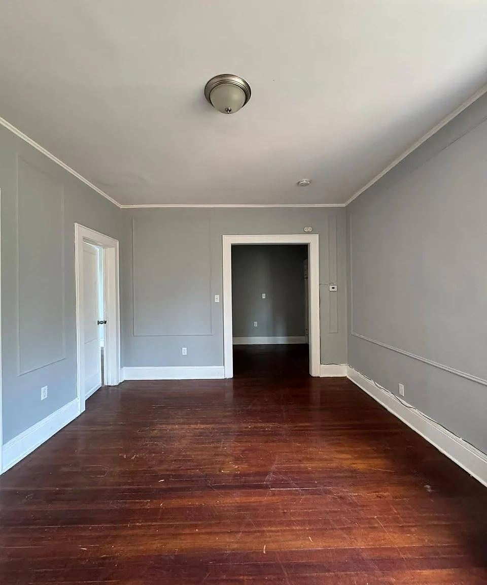 2 bed, $2,000 — Photo 3