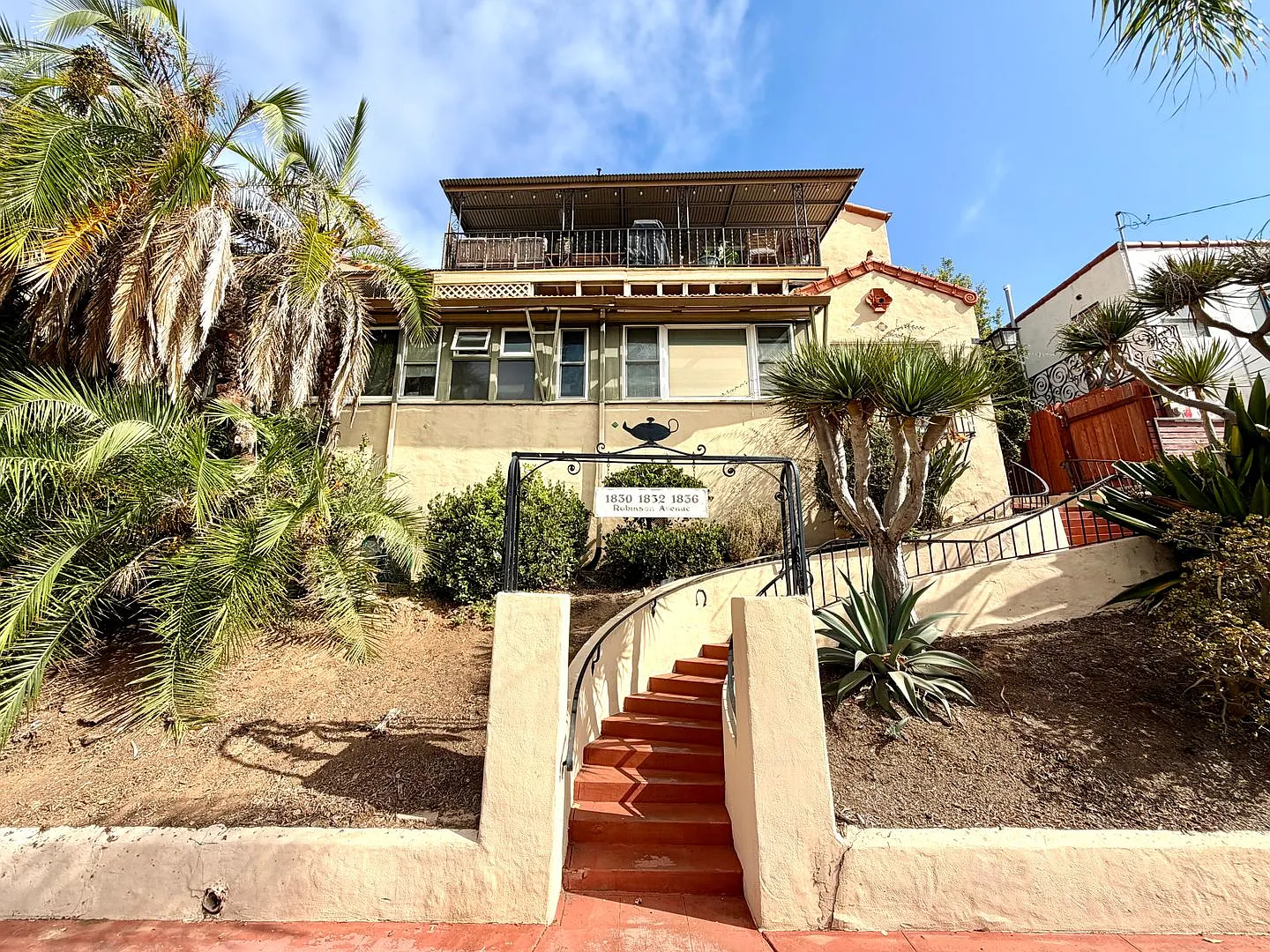 Prime Studio in the Heart of Hillcrest! — Photo 2