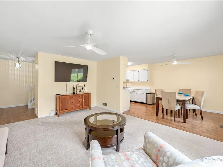453 Village Creek Dr #453 — Photo 6