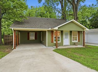 909 Thatcher St, Denison, TX 75020
